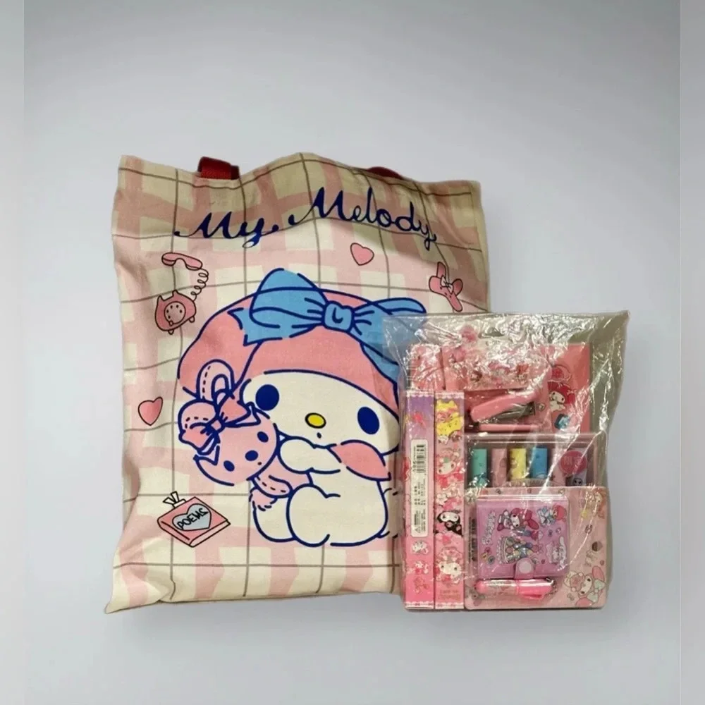 Sanrio’s My Melody Tote Bundle